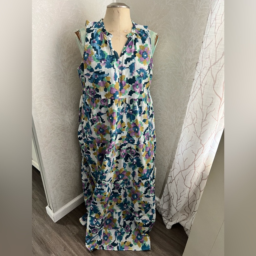 Sonoma long sleeveless dress sz L with pockets
